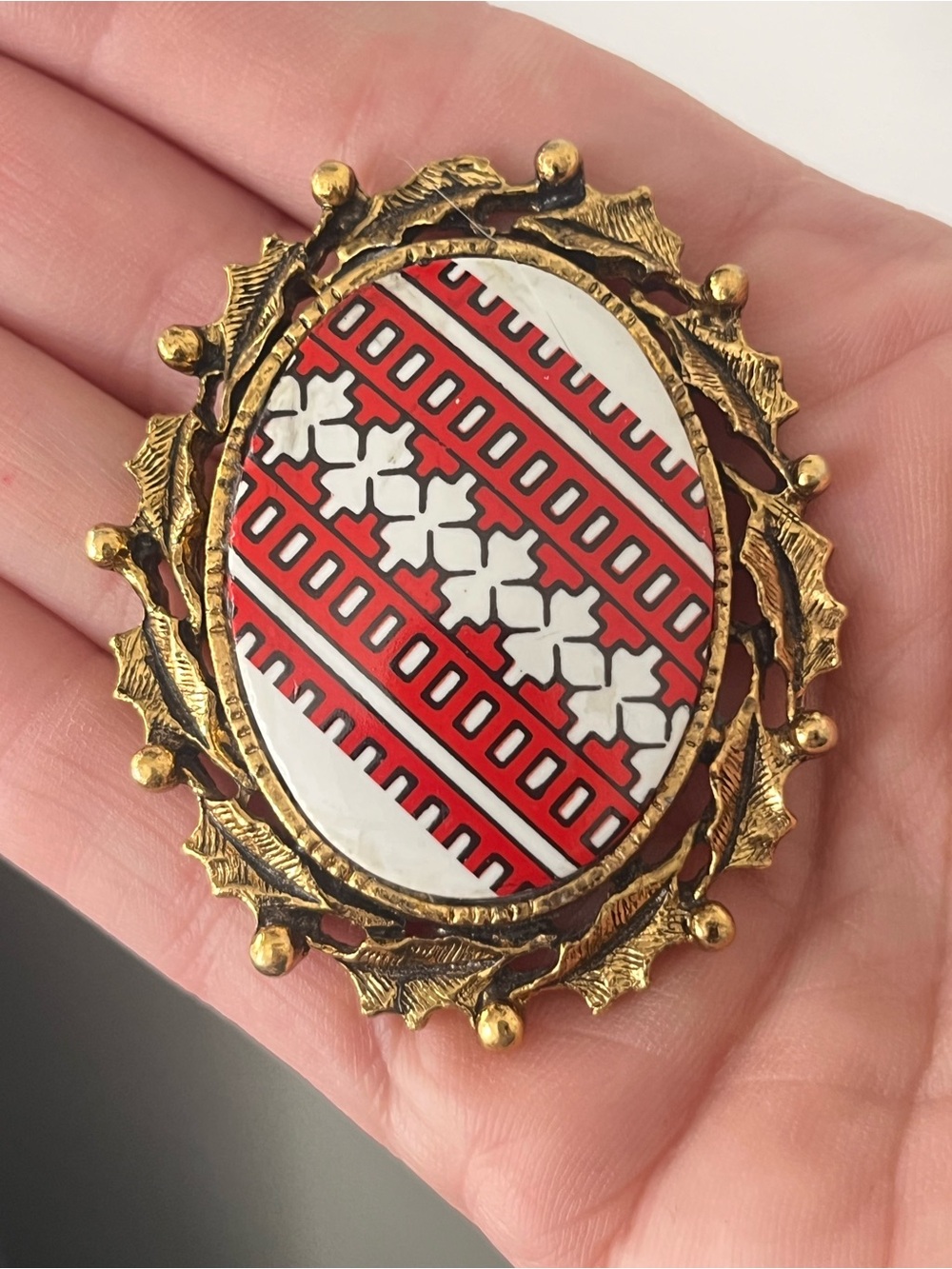 Vintage Ukrainian Ceramic Brooch